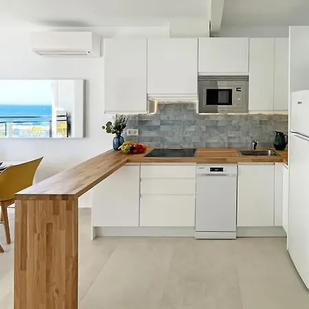 Apartment Charming Sea View Hideaway At Marbella's Marina Marbella